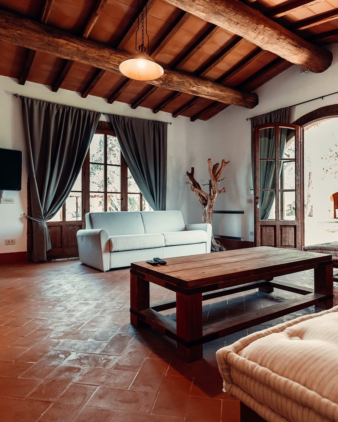 Accoglienza - Donati Films 9